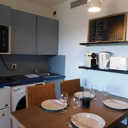 Apartment Charming Air-conditioned T2 La Boccawith Sea View And Swimming Pool *
